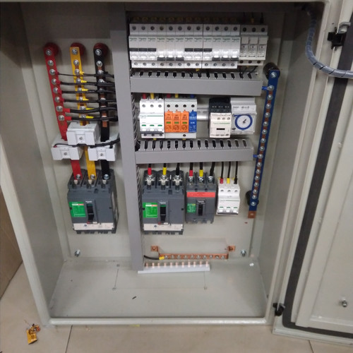 PANEL DISTRIBUSI